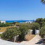 Traditional Island Escape By μρs Parikia (Paros)