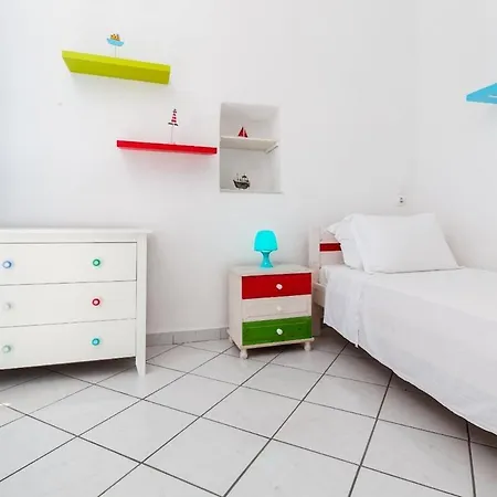 Traditional Island Escape By μρs Apartment