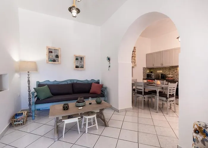 Traditional Island Escape By μρs Apartment