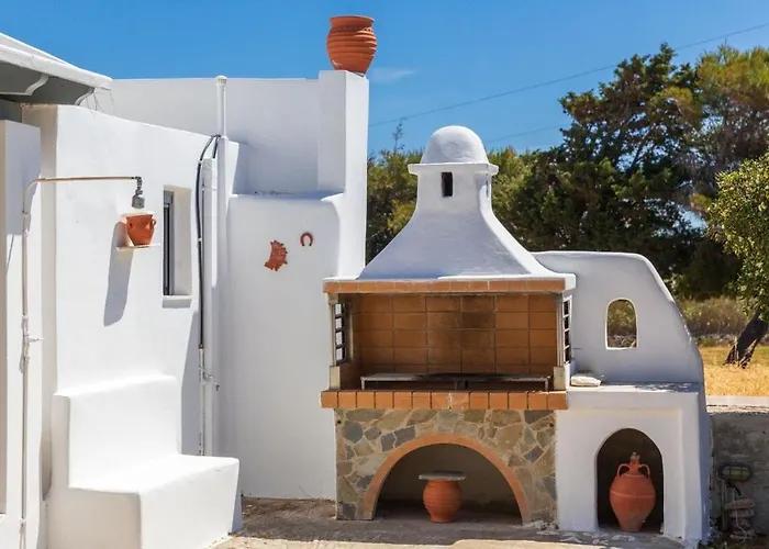 Traditional Island Escape By μρs *